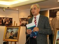 Prof. dr Dejan Ilić